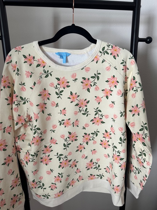 Draper James Sweaters - Draper James Cream Crewneck with Pink Floral Print